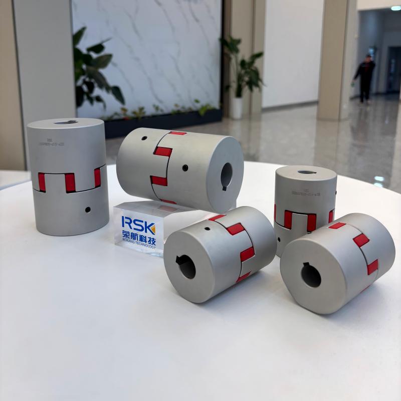 Aluminum Alloy Jaw Shaft Coupling PU Spider Insert Screw Set Type  with Keyway Customized for Robots